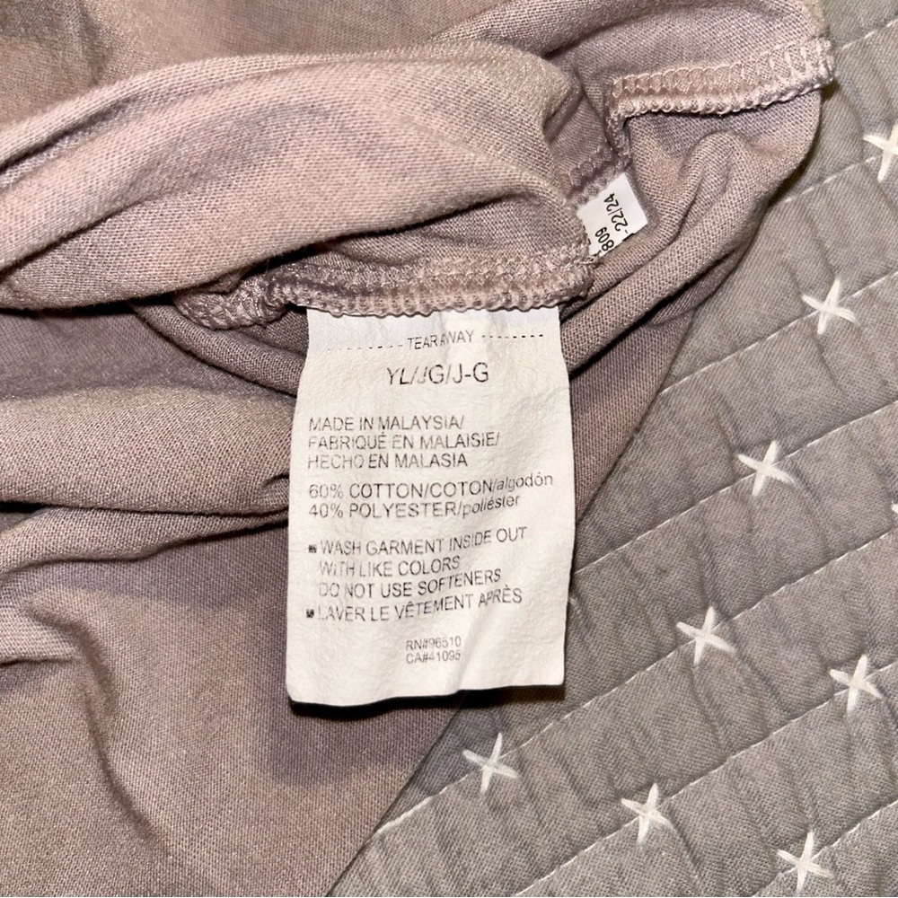 (Bundle 3 for $15) Under Armour Heather Gray Tee with Blue Accents - Picture 4 of 4